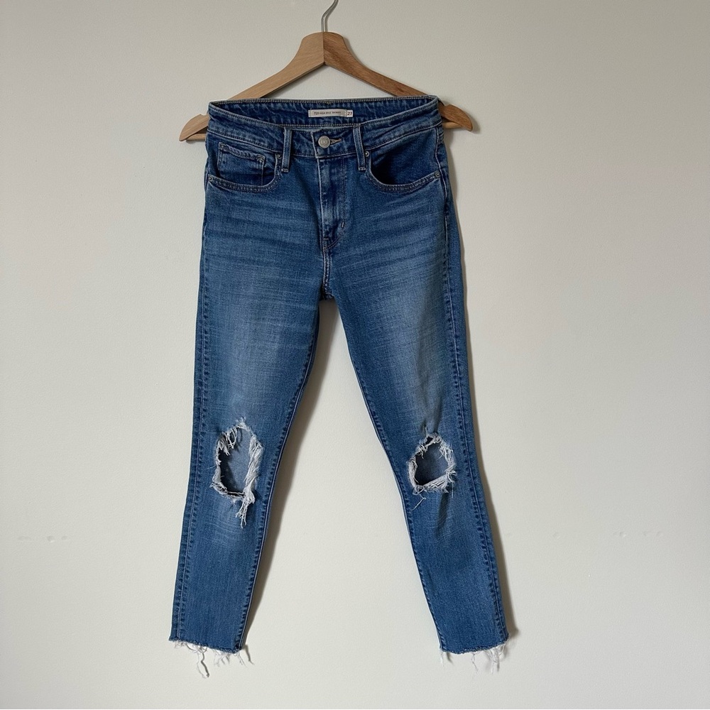 Levi’s 721 High Rise Skinny Jeans